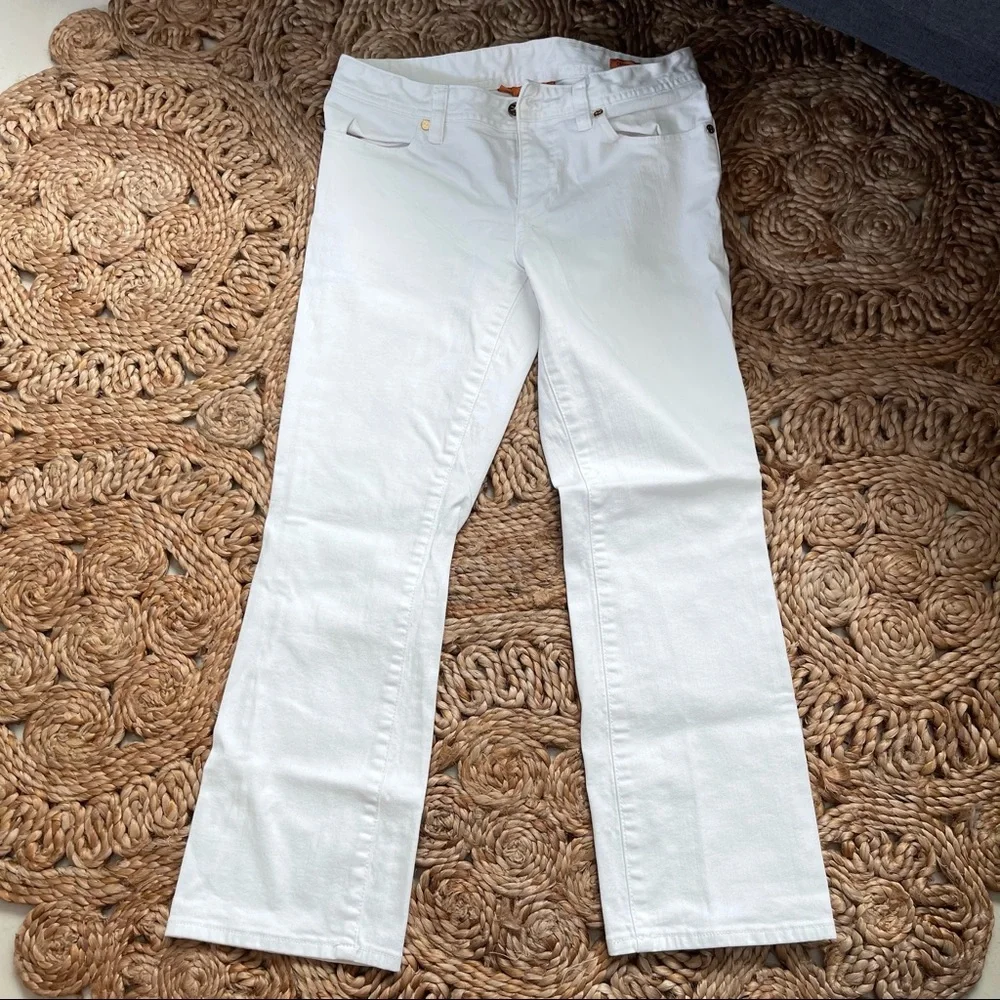 White Women's Jeans with Embroidered Back Pocket